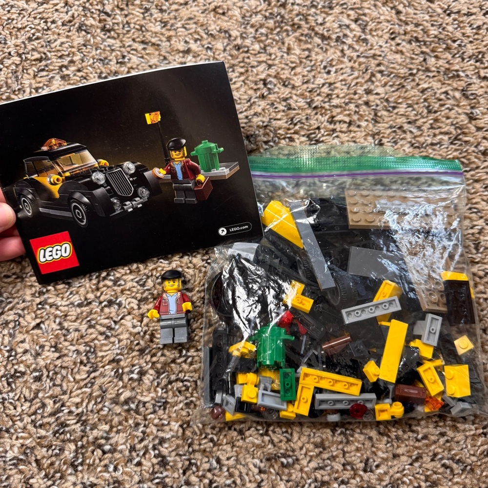 LEGO 40532 Vintage Taxi GWP 2022